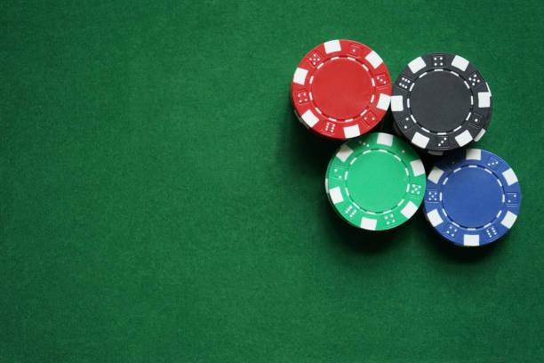 Live dealer blackjack table with multiple players
